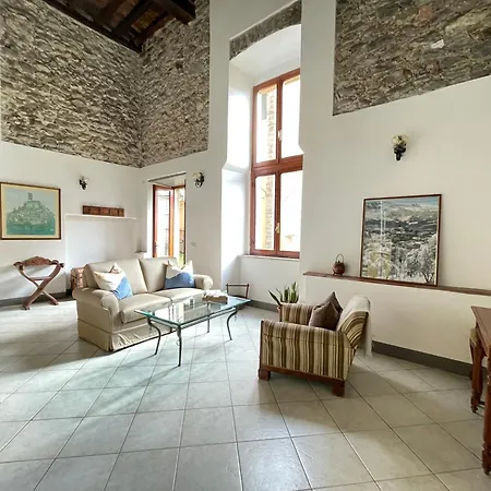 Palazzo Due Sorelle - Giardino Lägenhet Barga